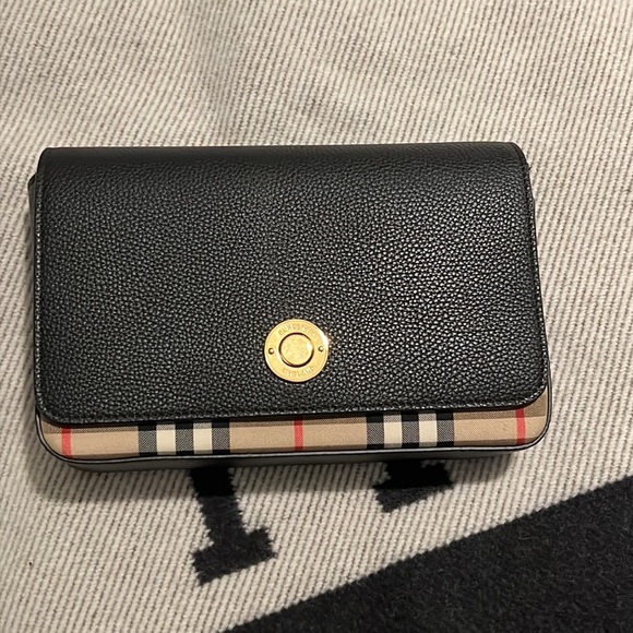 Burberry Bags Burberry New Hampshire Vintage Check Canvas Leather Crossbody Poshmark